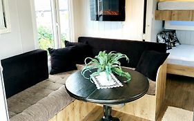 Microhouse Leknes In Lofoten